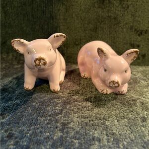 Vintage 70s Pig Figurines